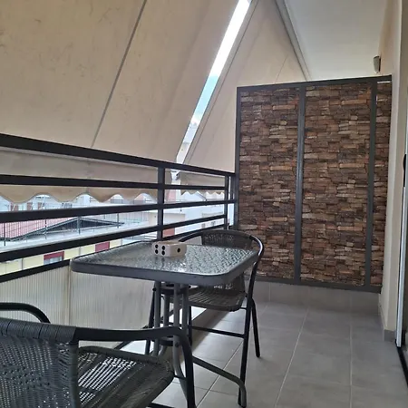 Διαμέρισμα Central Home *